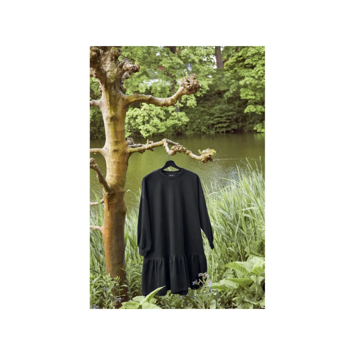 esmara® Damen Sweatkleid mit Rundhalsausschnitt und überschnittenen Schultern (schwarz, XS (32/34)) - B-Ware neuwertig