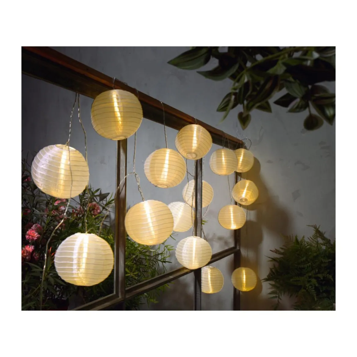 LIVARNO home LED-Sommerlichterkette XXL, für stimmungsvolle Beleuchtung - B-Ware