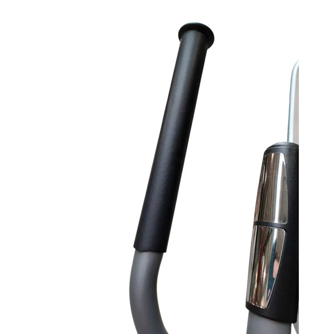 NordicTrack “SE3i” Ellipsentrainer - B-Ware Transportschaden