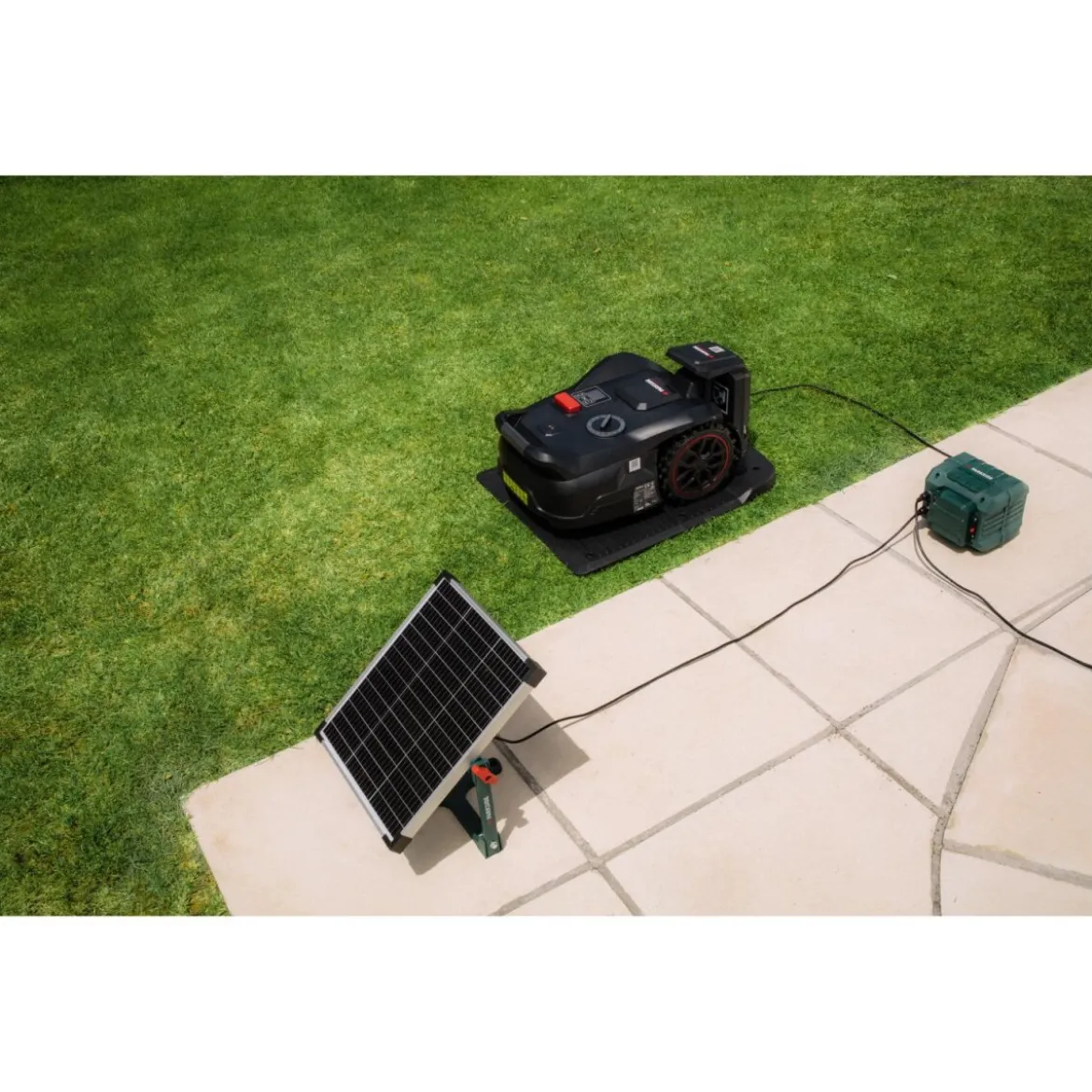 PARKSIDE PERFORMANCE® Akku-Mähroboter »PPAMR 1250 A1«, bis 1250 m² mit Akku, Ladestation und mit Kameraüberwachung ohne Begrenzungsdraht - B-Ware